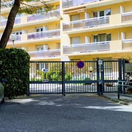 דירות אביניון L'Echappee Belle Parking מראה חיצוני תמונה